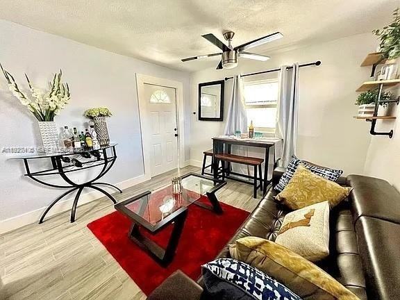 2425 Sw 26th Ter #2425A