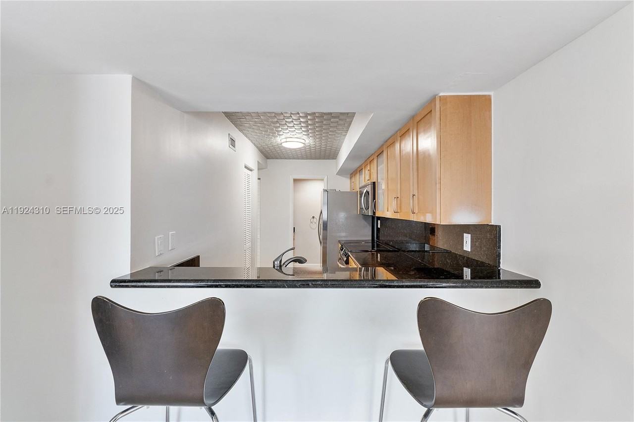 2977 Mcfarlane Road #2977-9 - Photo 4 of 41