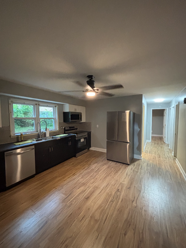 238 Trask Street #1 - Photo 3 of 4