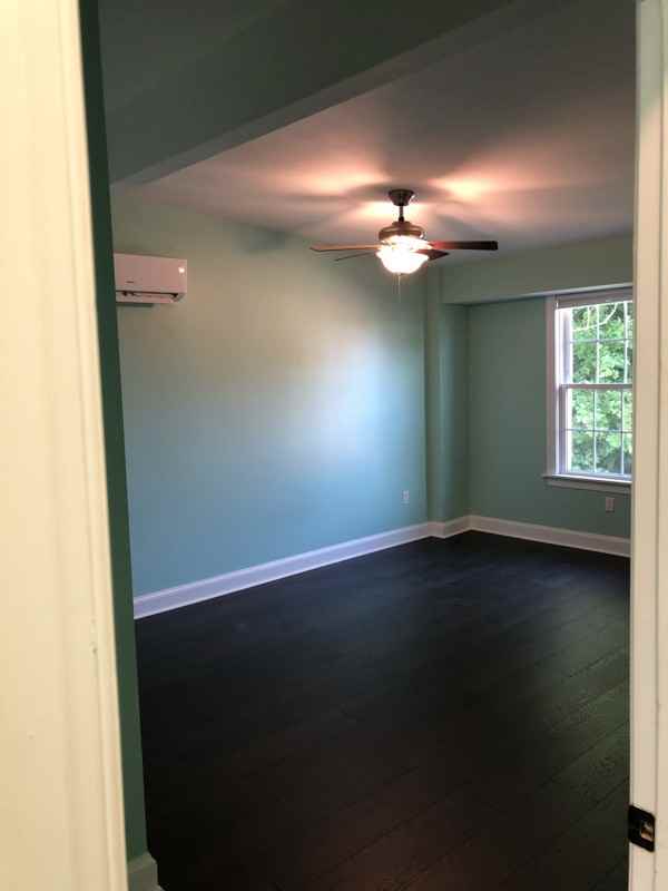 1833 Thomas St - Photo 7 of 18