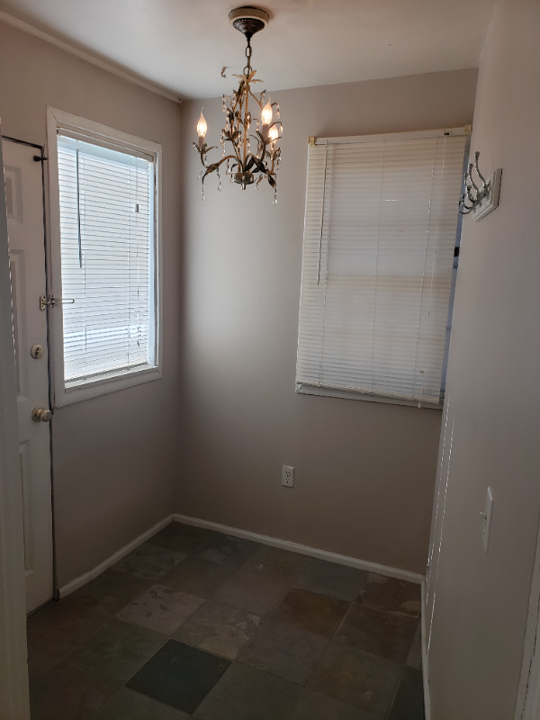 2112 North Grand Avenue - Photo 7 of 8