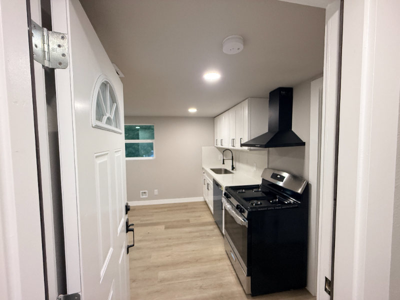 5238 Pease Street #3 - Photo 3 of 12