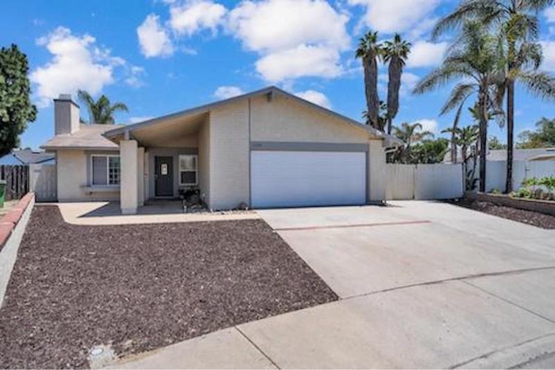 3784 Nectarine Cir #4 - Photo 4 of 14