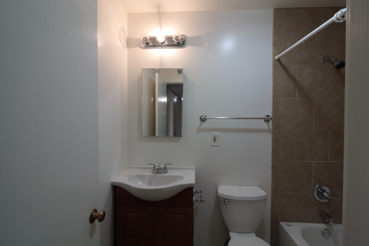 77 North Ellsworth Avenue #6 - Photo 7 of 13