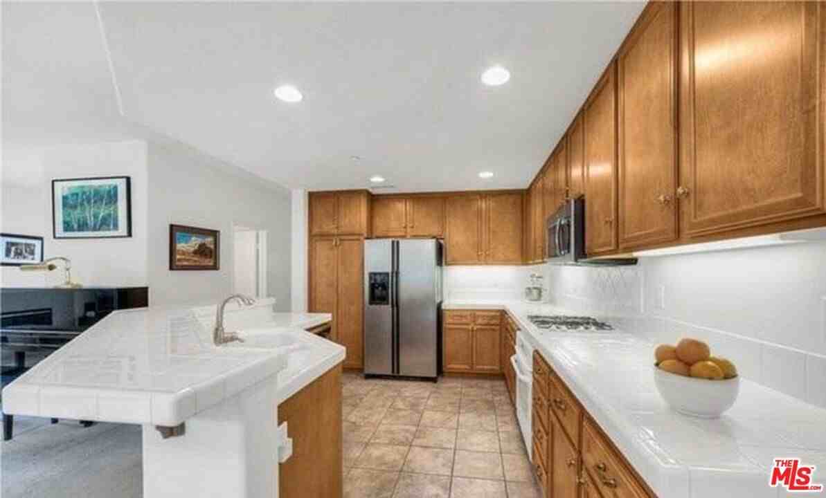 27021 Pebble Beach Drive #27021 - Photo 5 of 9