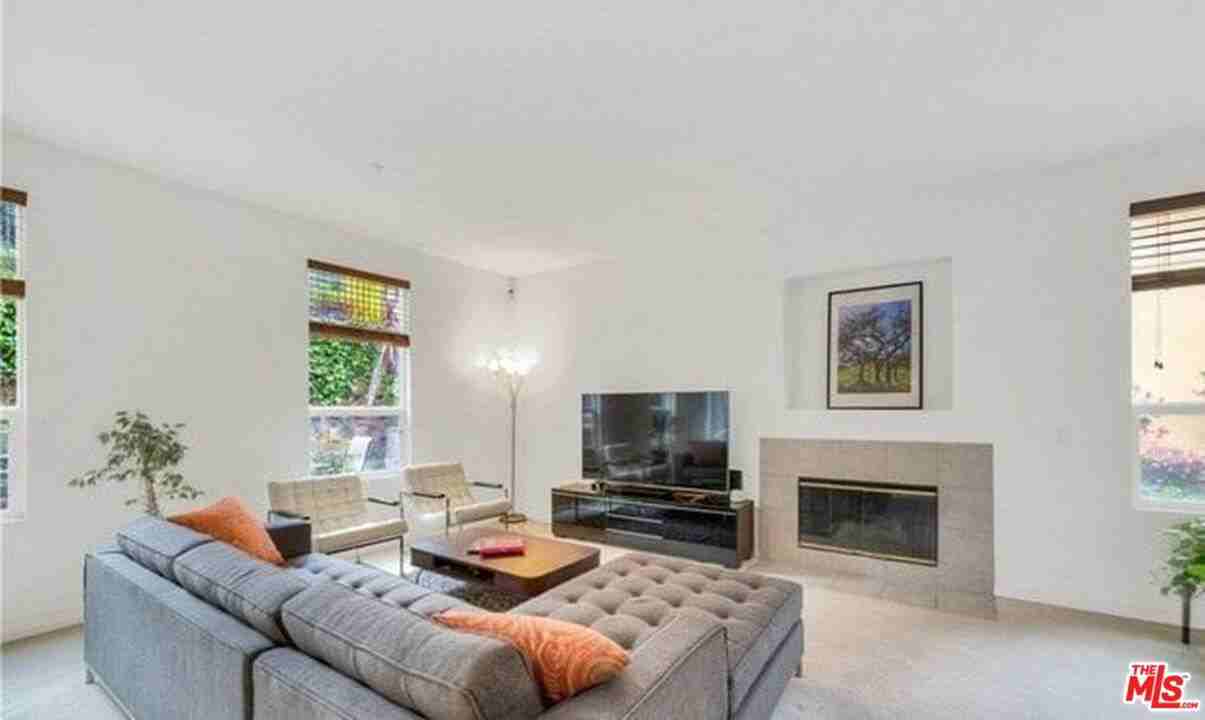 27021 Pebble Beach Drive #27021 - Photo 7 of 9