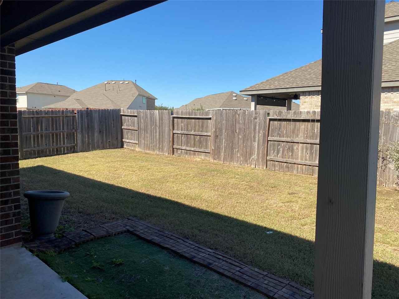 23014 Indigo Prairie Ln #23014 - Photo 2 of 13