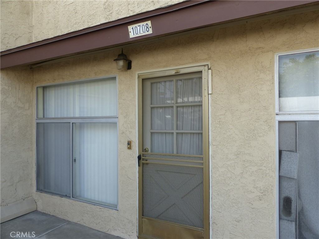 10708 Walnut St #10708 - Photo 2 of 13