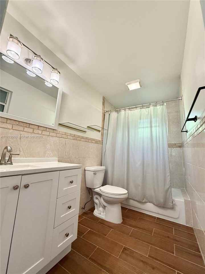 9745 Southwest 161st Street #9745-1 - Photo 6 of 12