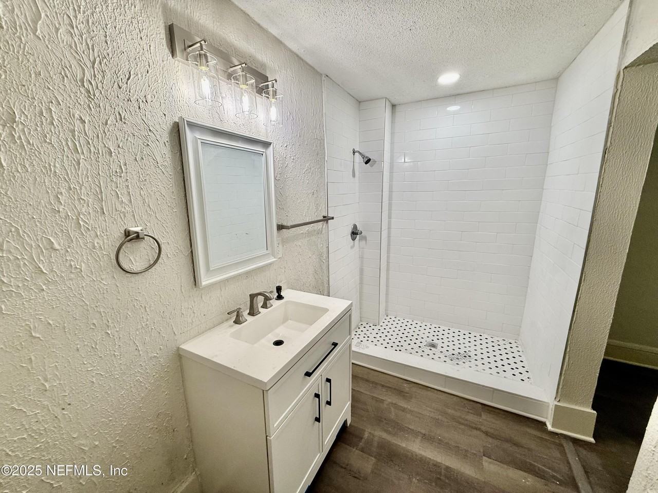 1130 East 16th Street #1130 - Photo 2 of 10