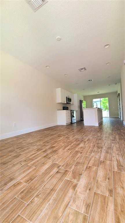 4445 Summer Flowers Pl #4445 - Photo 5 of 15