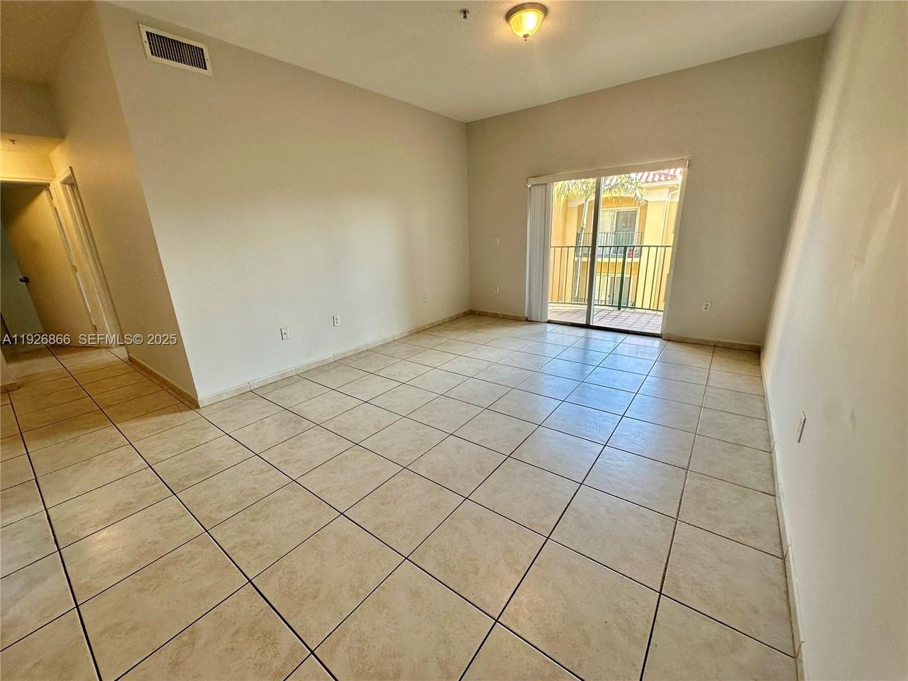 7290 Northwest 114th Avenue #7290-3077 - Photo 5 of 18