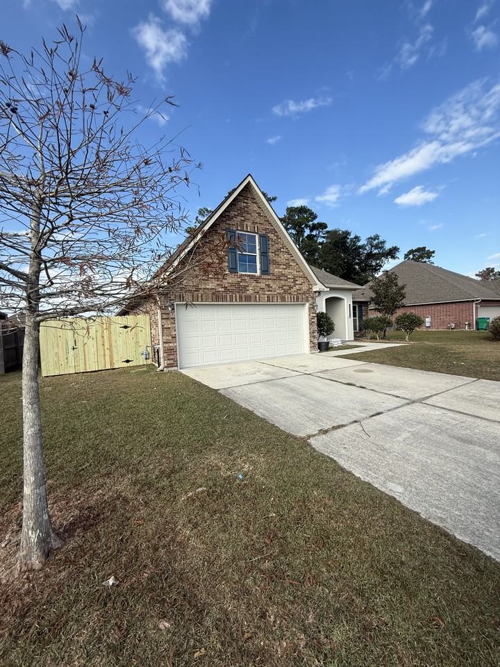 42245 Wood Avenue #NA - Photo 2 of 22