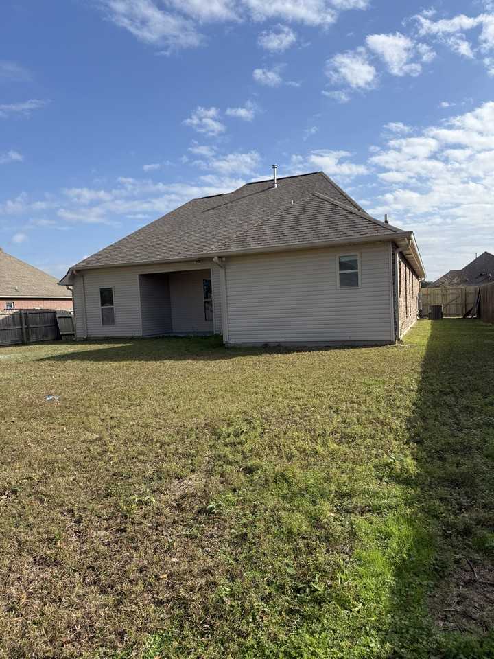 42245 Wood Avenue #NA - Photo 4 of 22