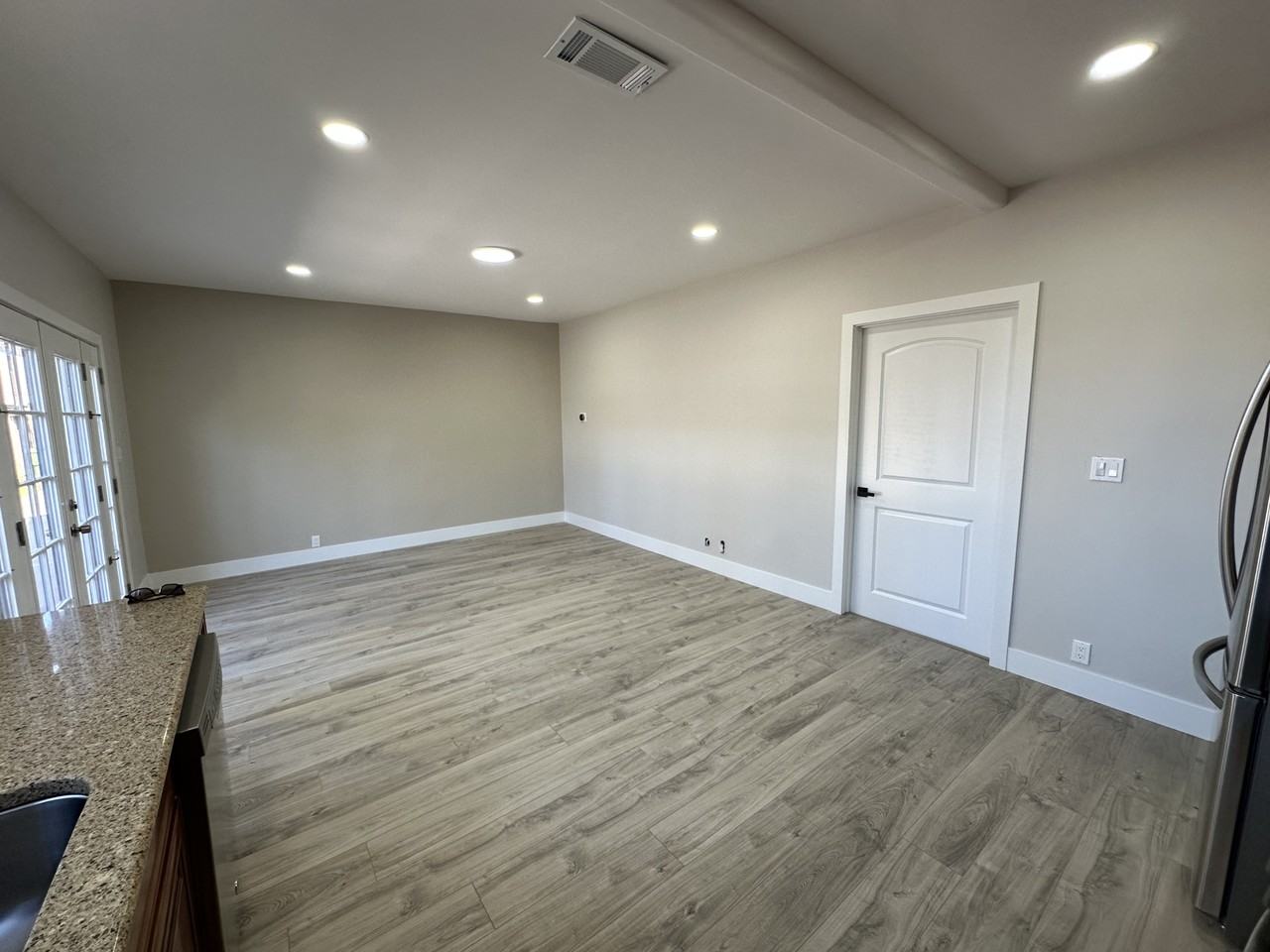 4231 Davis Street #NA - Photo 2 of 12