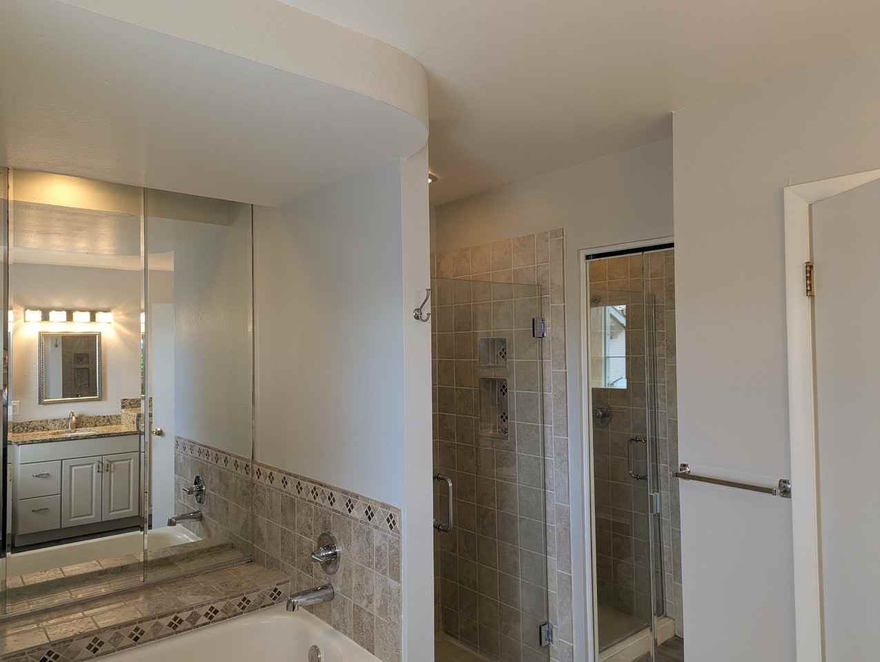 582 South Everett Court #NA - Photo 7 of 17