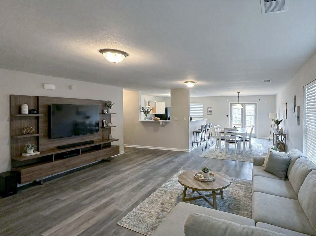 177 Harold Murphy Drive #NA - Photo 2 of 10