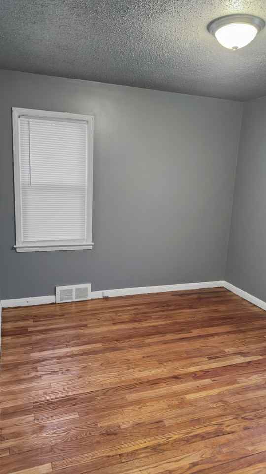 3625 Chatsworth St #1 - Photo 3 of 18