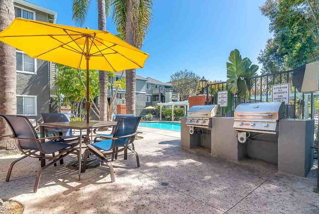 Mariners Place - Photo 4 of 36