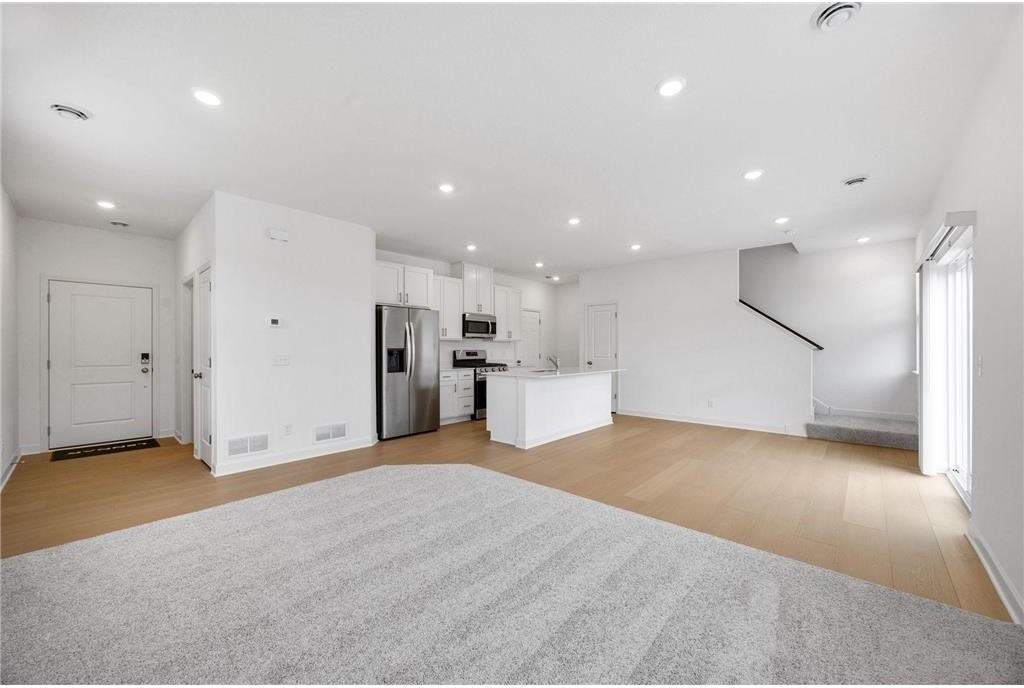 11148 203rd Street West - Photo 3 of 13