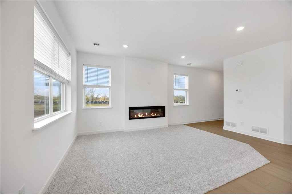 11148 203rd Street West - Photo 4 of 13