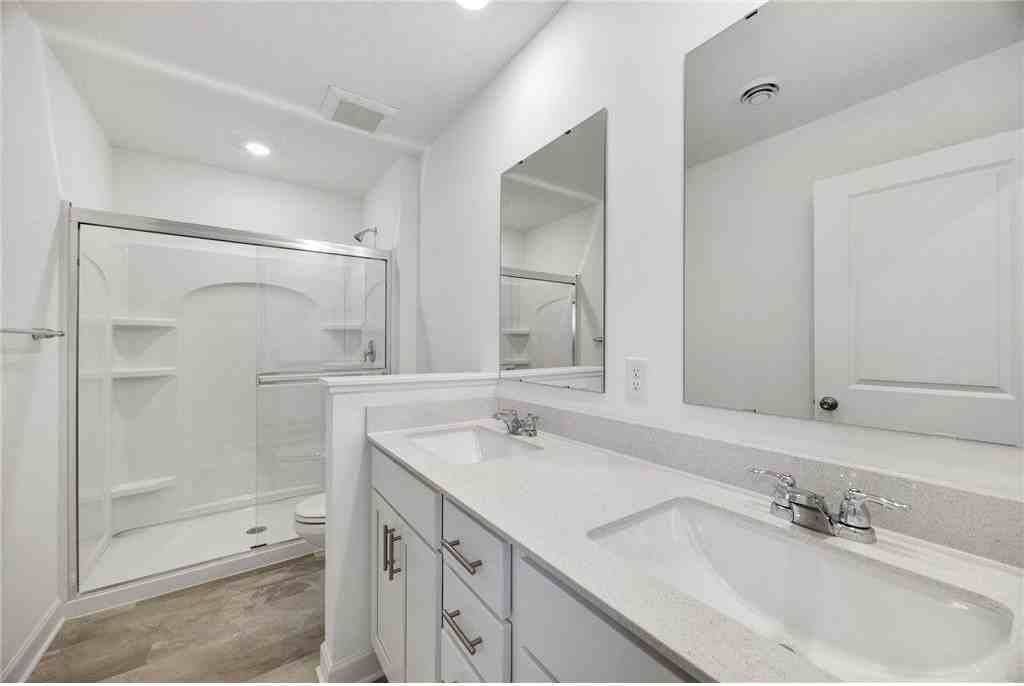 11148 203rd Street West - Photo 7 of 13