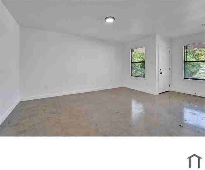 3532 Christine Road, Unit B - Photo 2 of 5