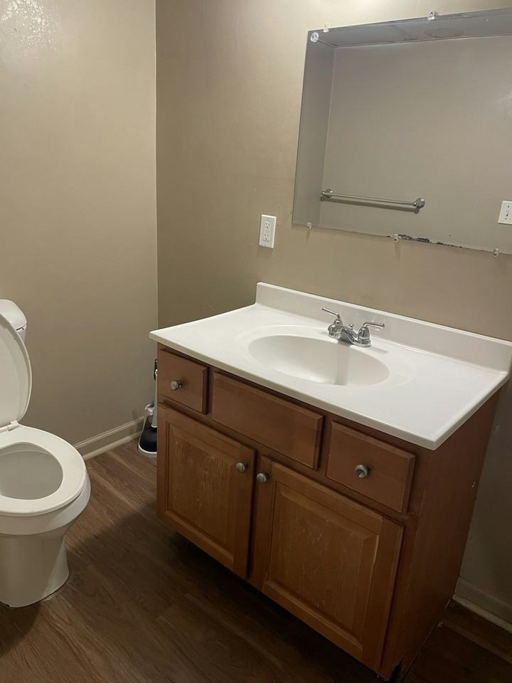 1509 West Main Street, Unit Basement - Photo 2 of 5