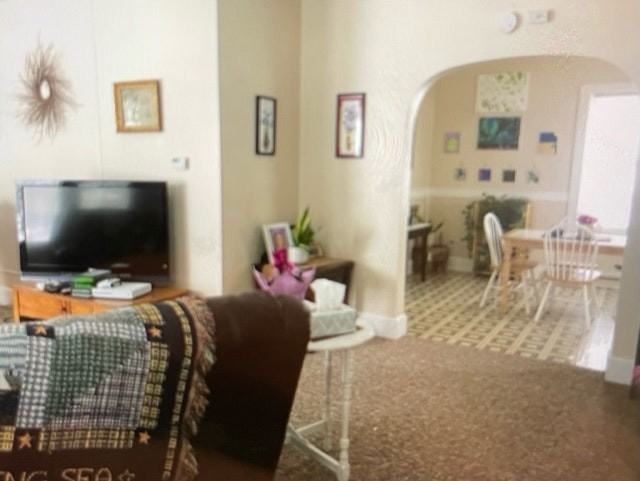 641 12th Street North - Photo 5 of 10