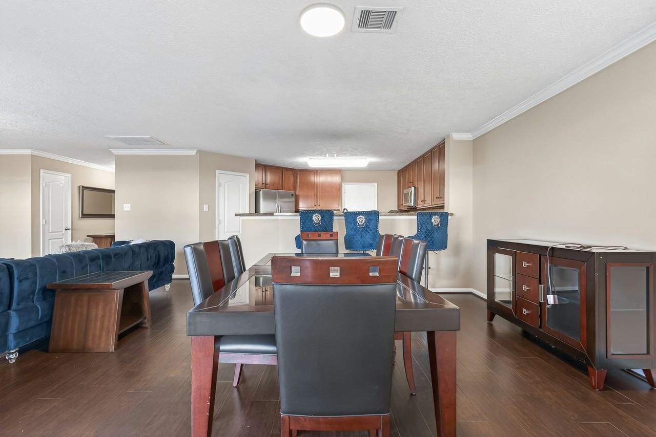 18110 Rexine Lane - Photo 7 of 50