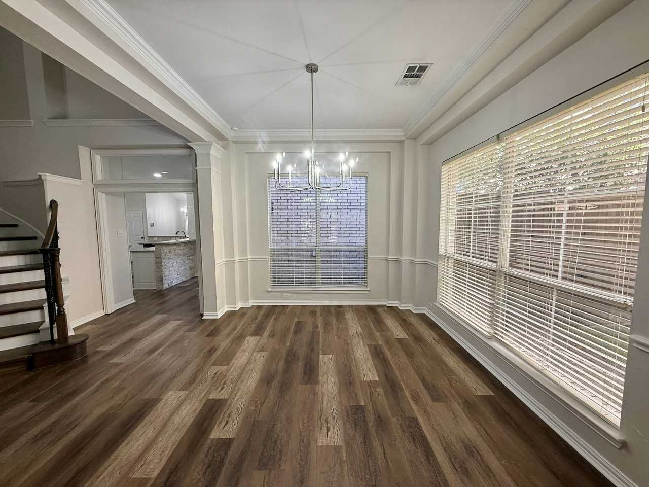 3543 Nautical Drive - Photo 4 of 18