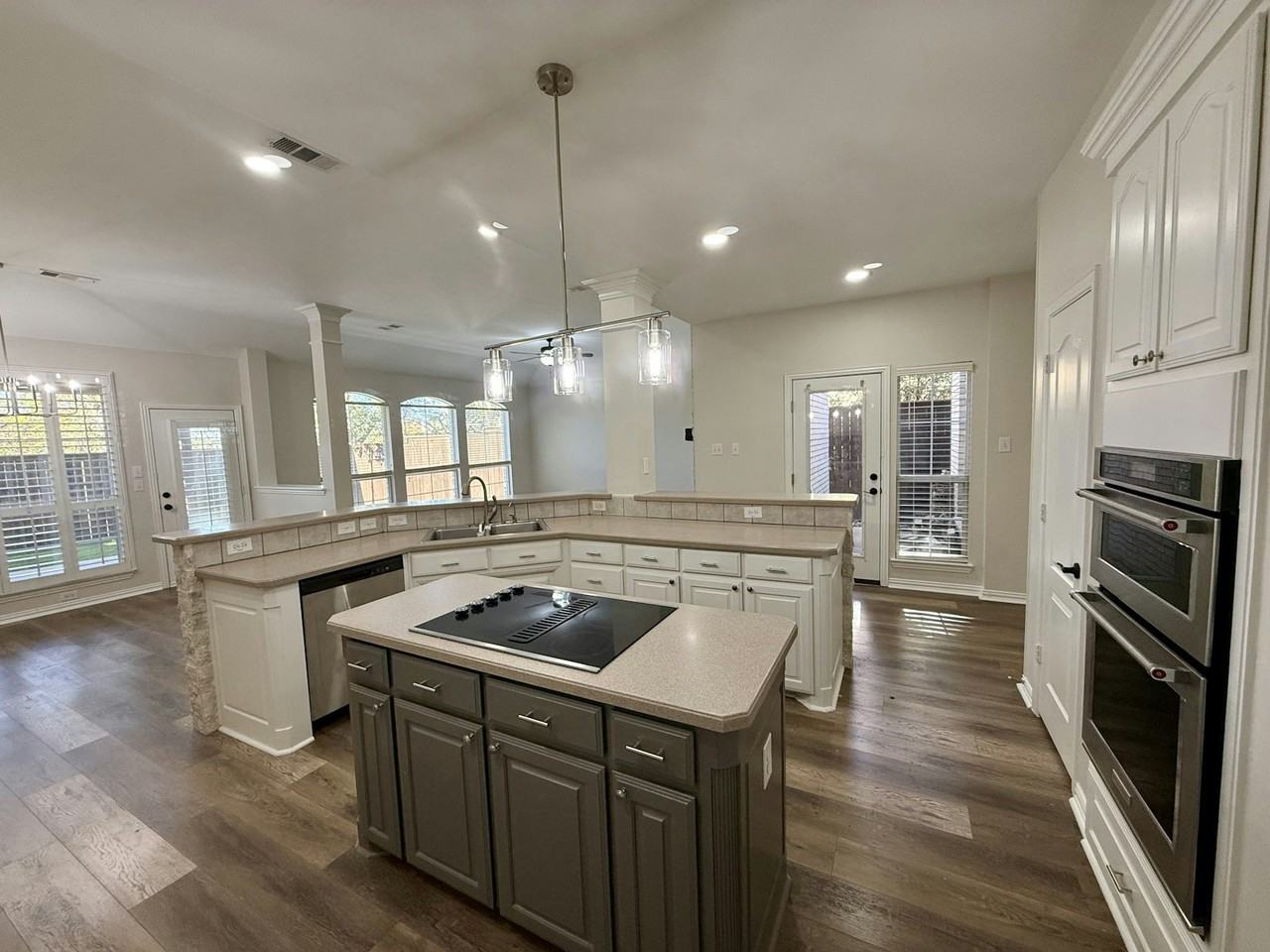 3543 Nautical Drive - Photo 6 of 18