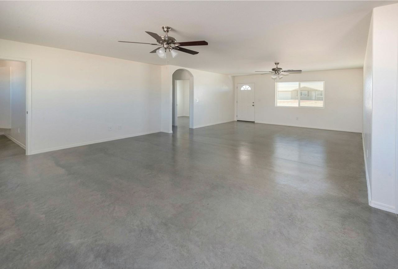 19928 E Casen St - Photo 2 of 32