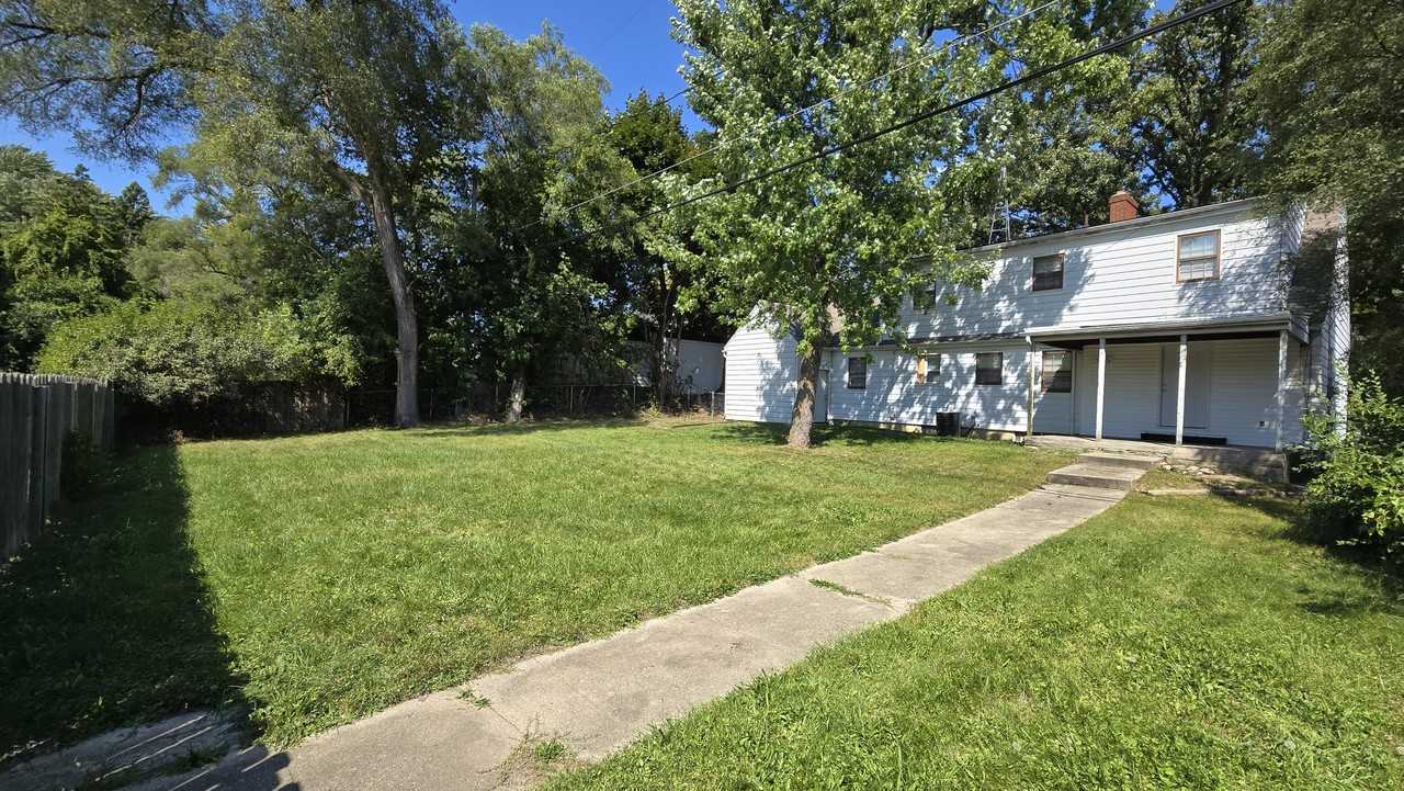 3109 Beecher Rd #1 - Photo 4 of 42