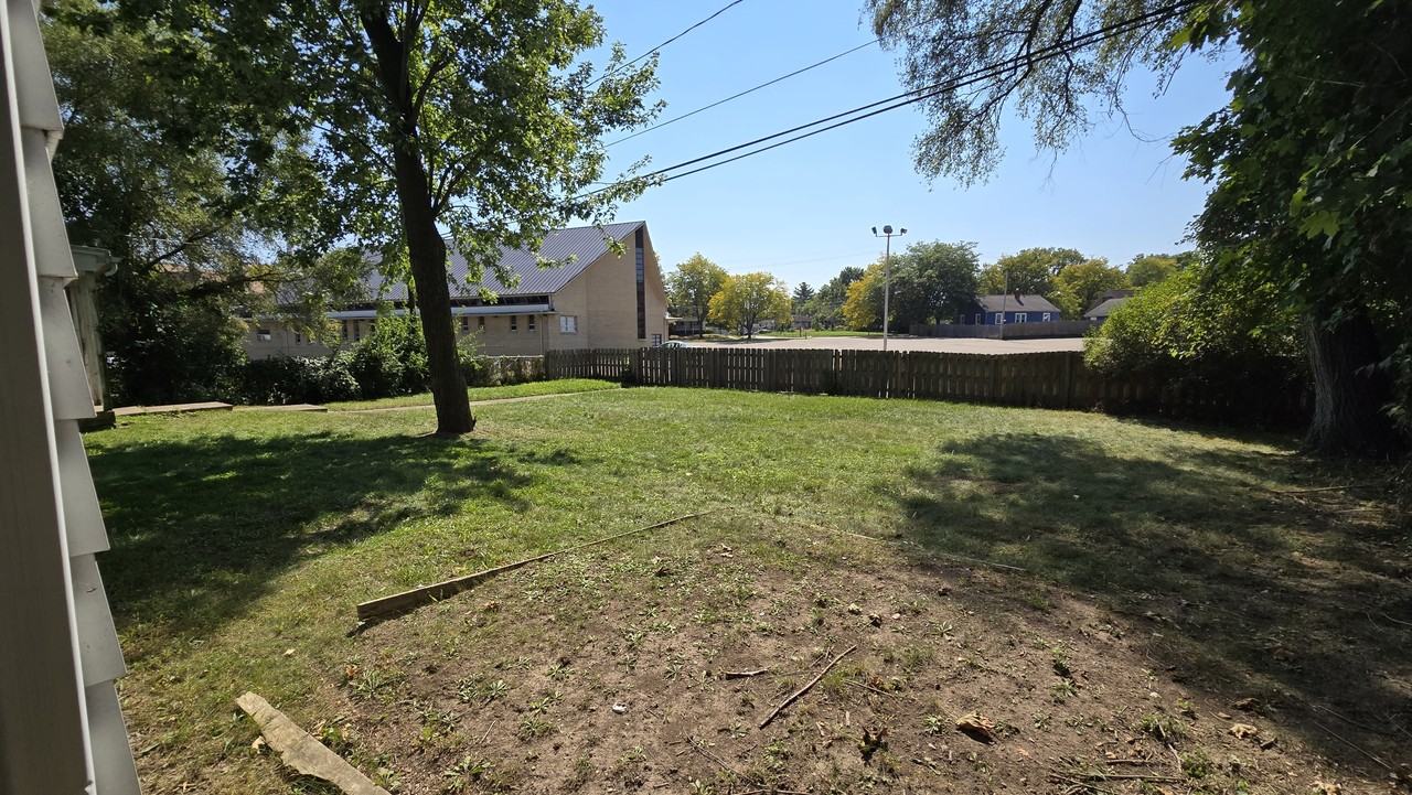 3109 Beecher Rd #1 - Photo 6 of 42