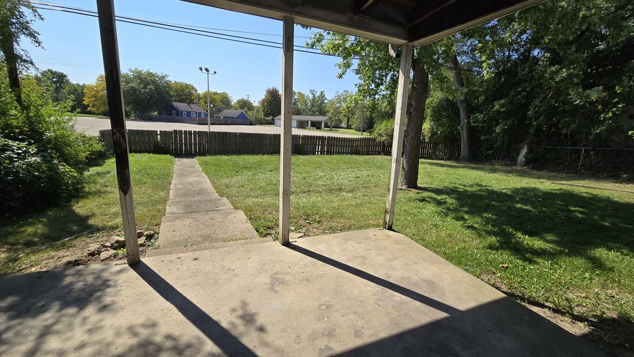 3109 Beecher Rd #1 - Photo 7 of 42