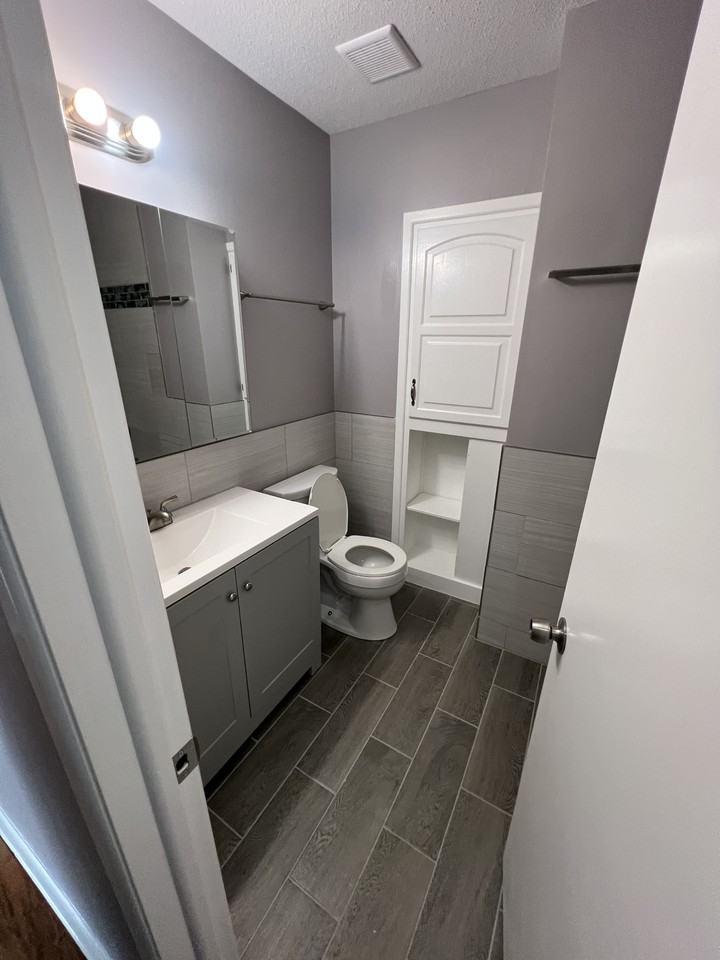 3713 Gratiot Avenue #1 - Photo 7 of 23