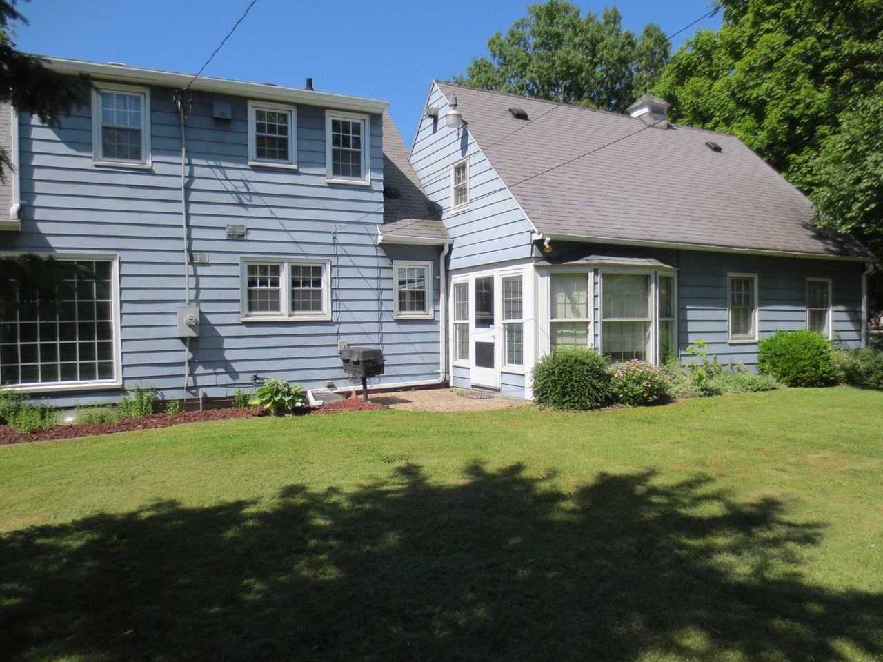 522 E Atherton Rd #1 - Photo 6 of 24