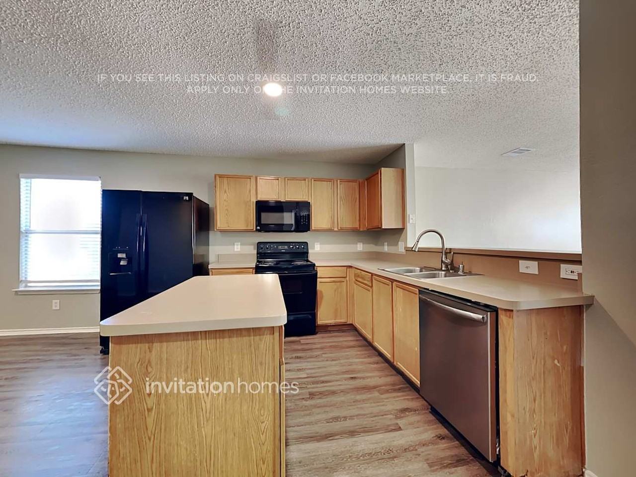 2632 Bishop Allen Ln - Photo 6 of 20