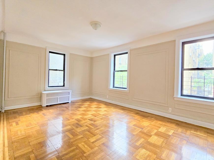 850 West 176th Street