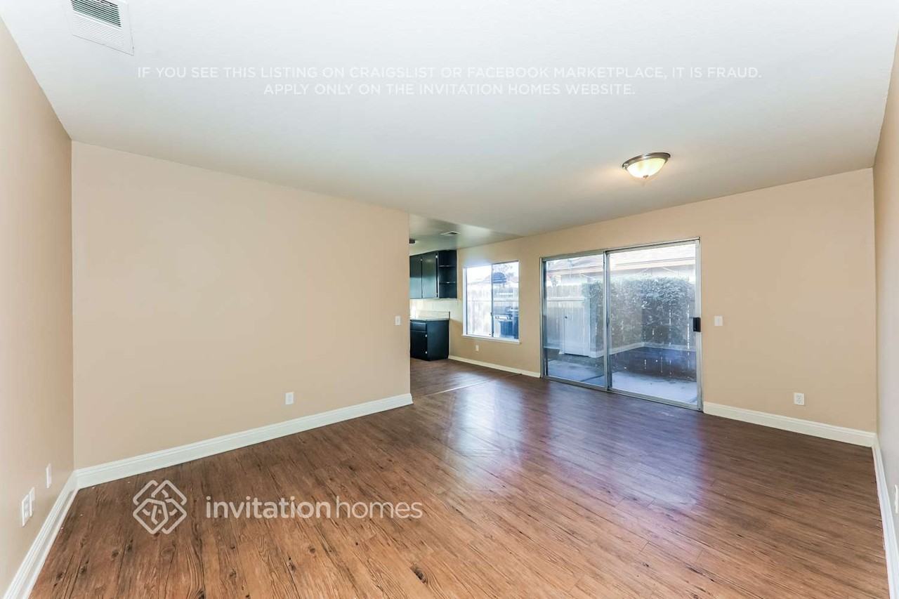 12303 Arenisca Verde Dr - Photo 6 of 17