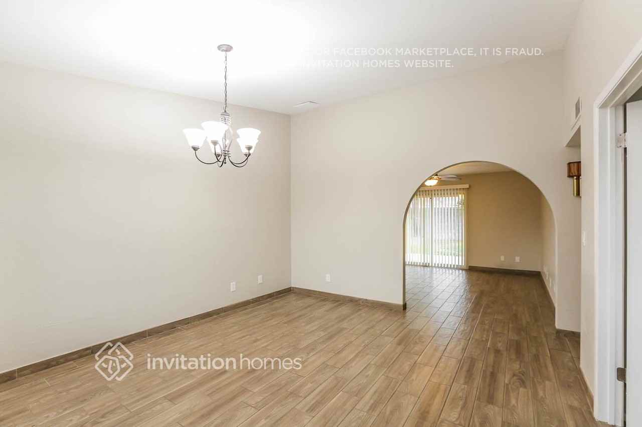 2218 West Knox Road - Photo 4 of 16