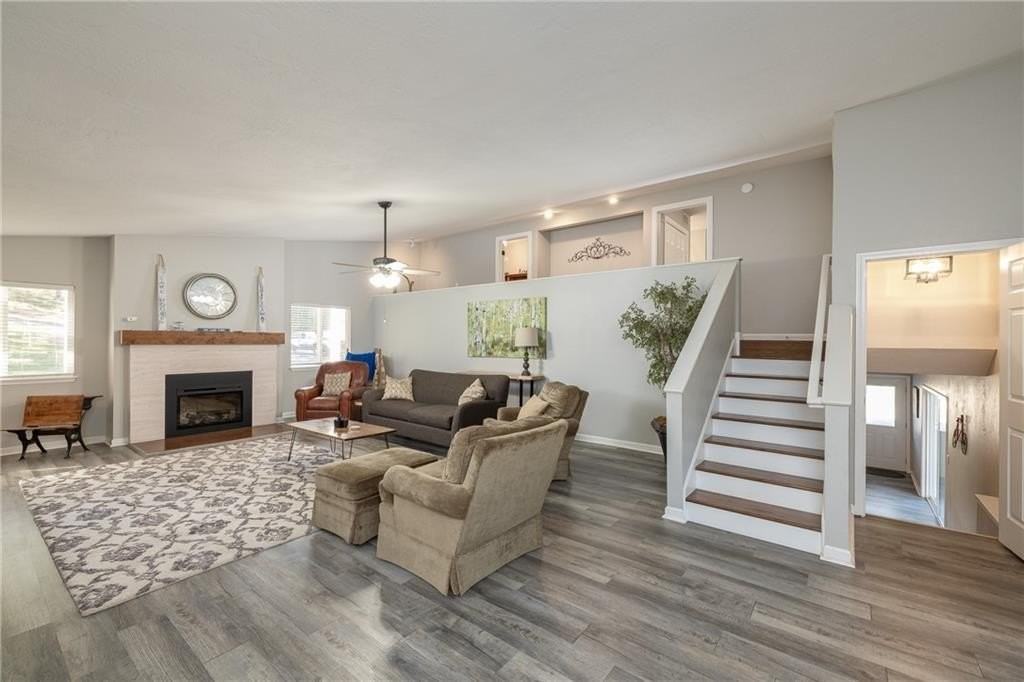 12 Itetbury Lane - Photo 3 of 31