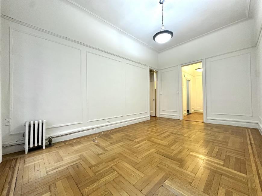 664 W 163rd St - Photo 3 of 9