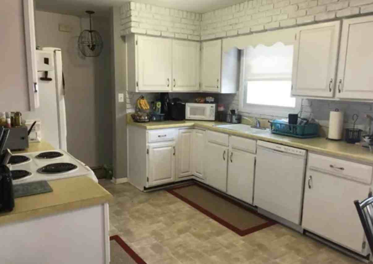 1124 Royal Drive #1124 - Photo 2 of 19