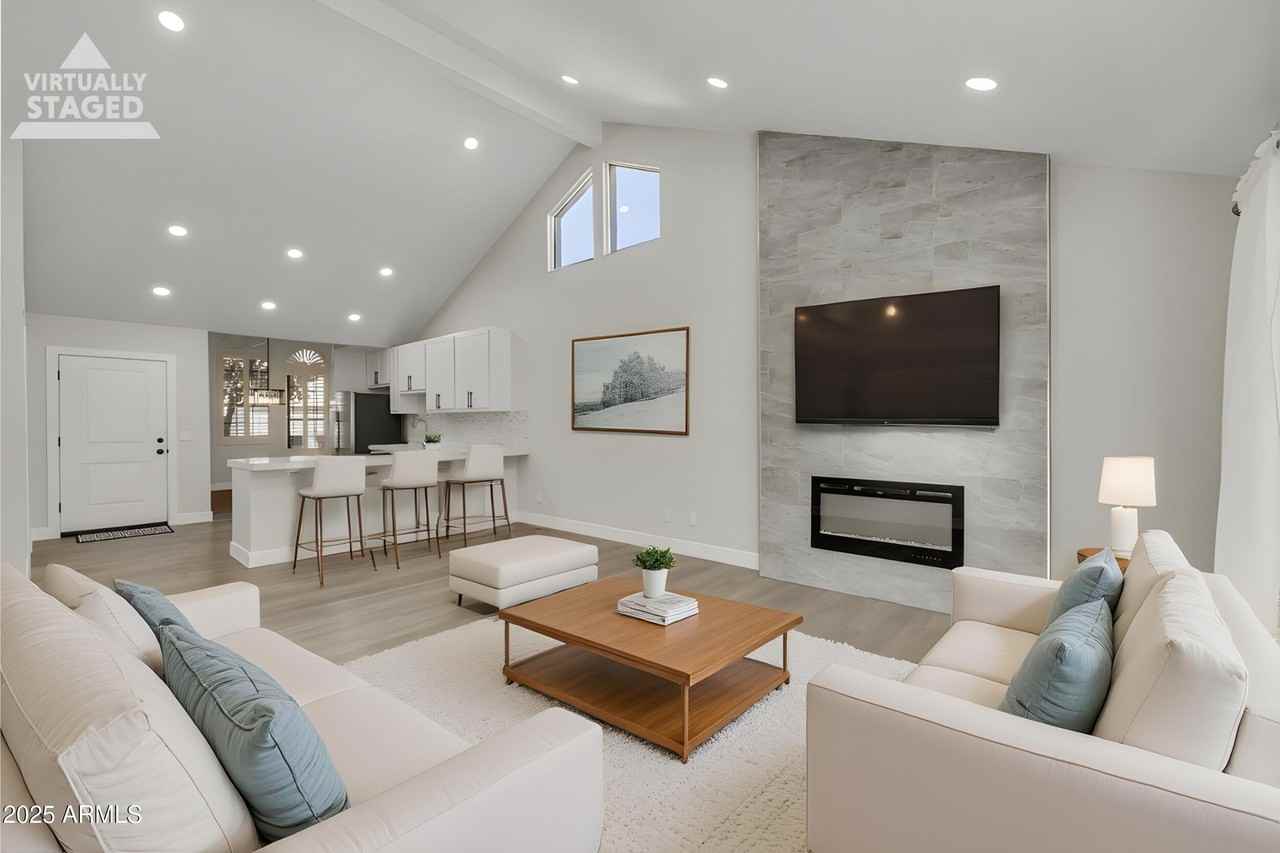 4317 North 29th Way - Photo 2 of 30