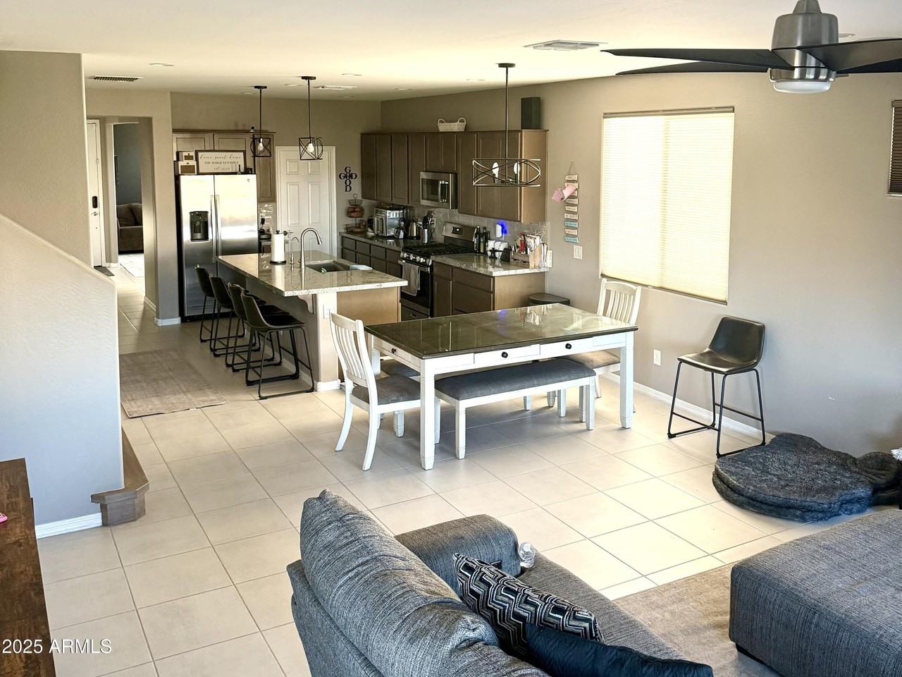 37752 North Bridlewood Lane - Photo 4 of 13