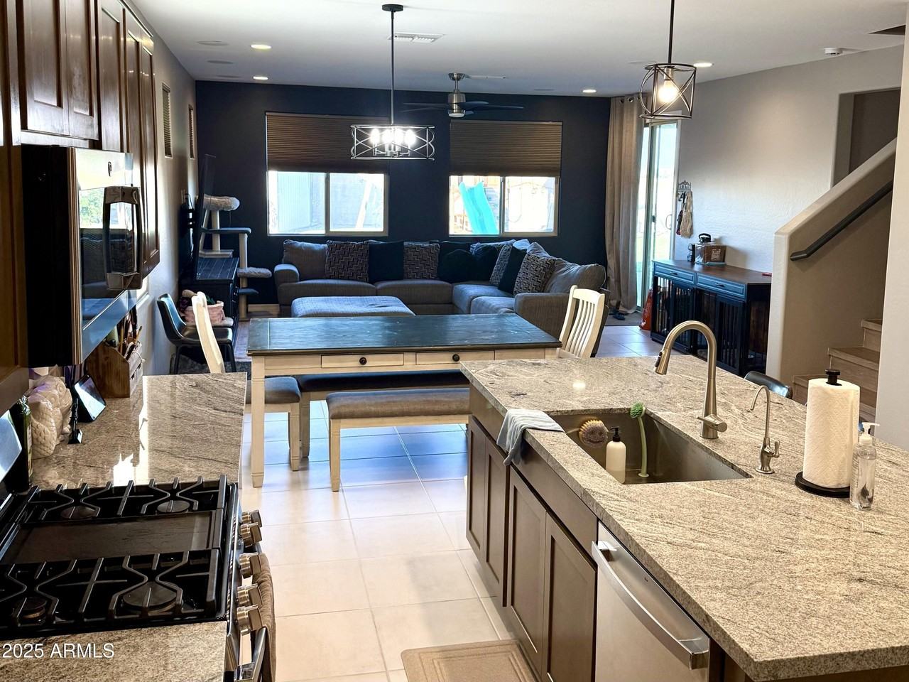 37752 North Bridlewood Lane - Photo 5 of 13