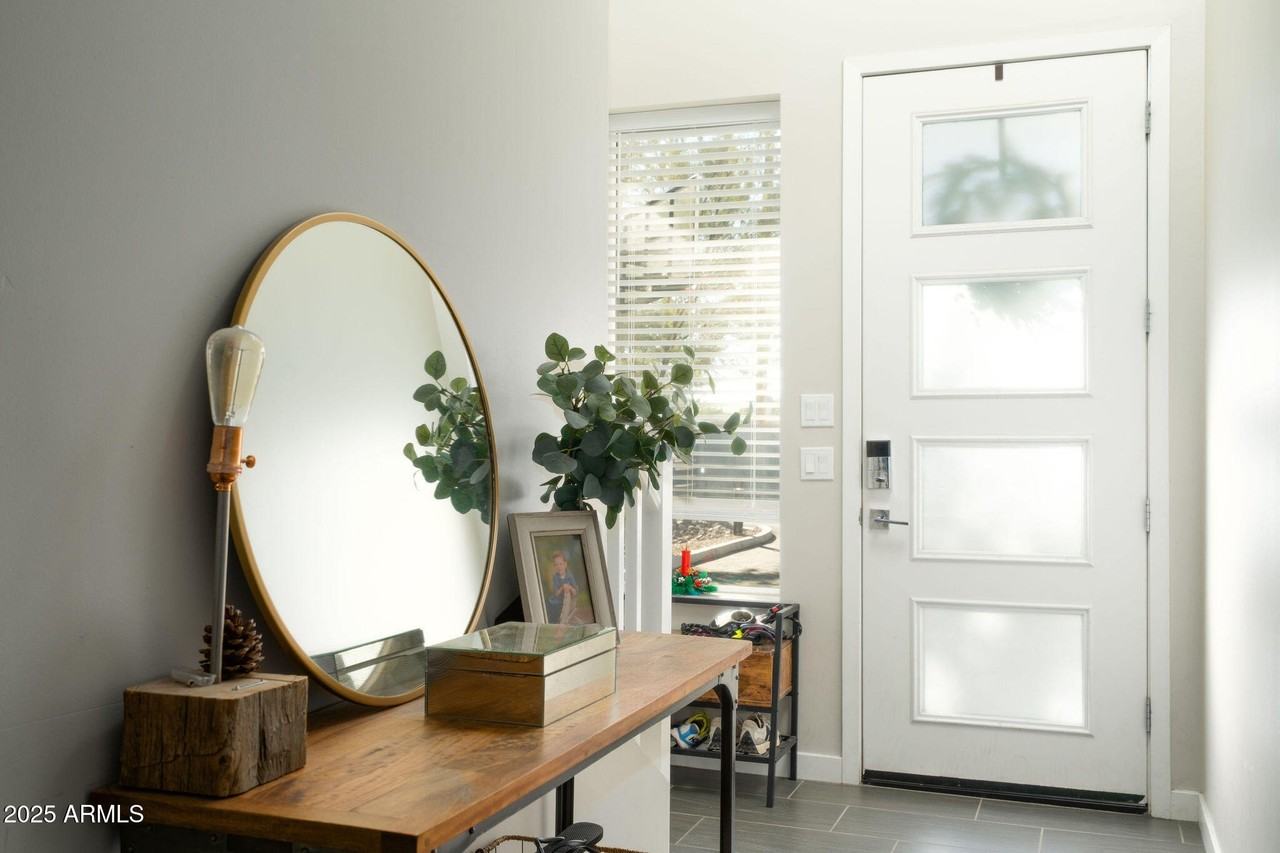 6301 North 12th Street #6 - Photo 2 of 18