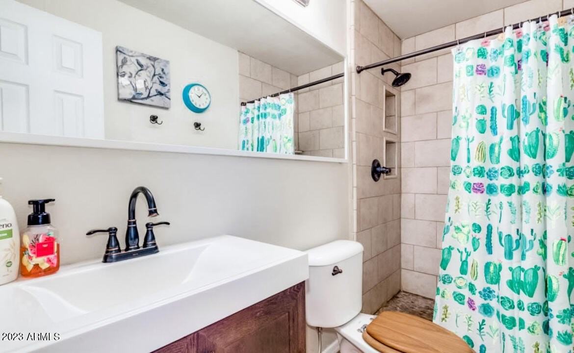 1430 E Meadowbrook Ave - Photo 5 of 18